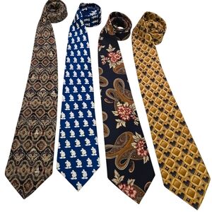 Disney Parks Walt Disney World Mickey Mouse Blue Gold Paisley Silk Necktie Lot